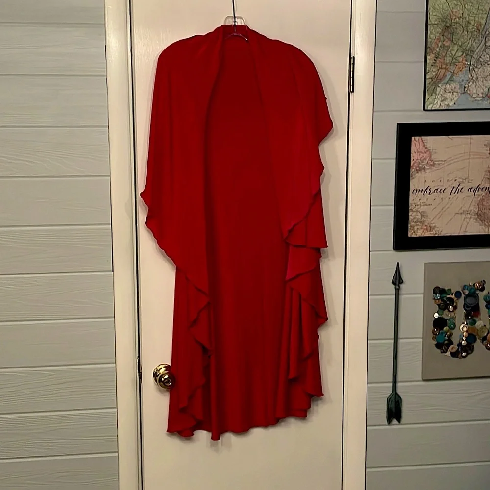 Red Wrap - Picture 1 of 3